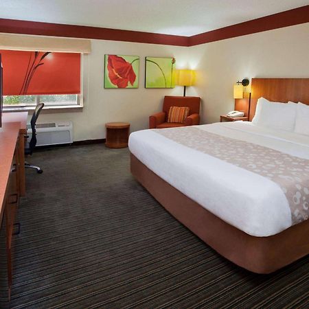 Travelodge By Wyndham Columbus State University Buitenkant foto